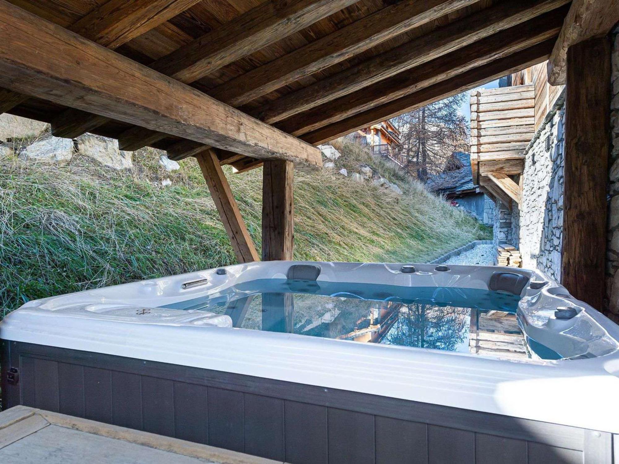 Appartement 95M², Sud-Est, Jacuzzi, Val D'Isere, 4 Suites, Parking, Animaux Ok - Fr-1-567-73 Exterior photo